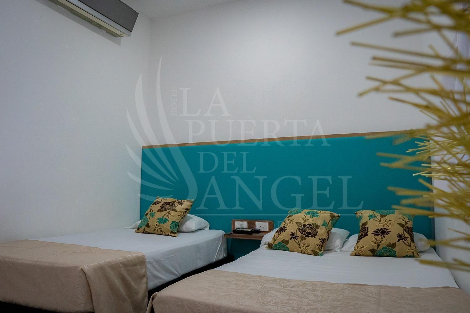 Hotel La Puerta Del Angel Isla Girardot Exteriér fotografie